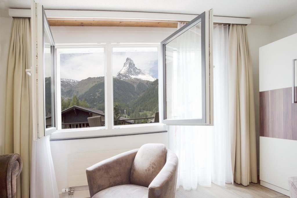 Haus Andorra Apartment Zermatt Bagian luar foto