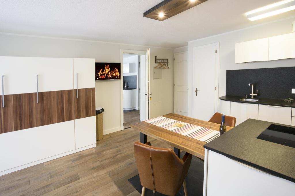 Haus Andorra Apartment Zermatt Bagian luar foto