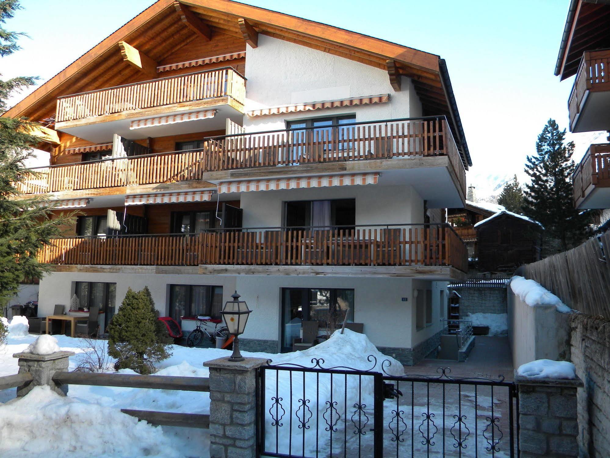 Haus Andorra Apartment Zermatt Bagian luar foto